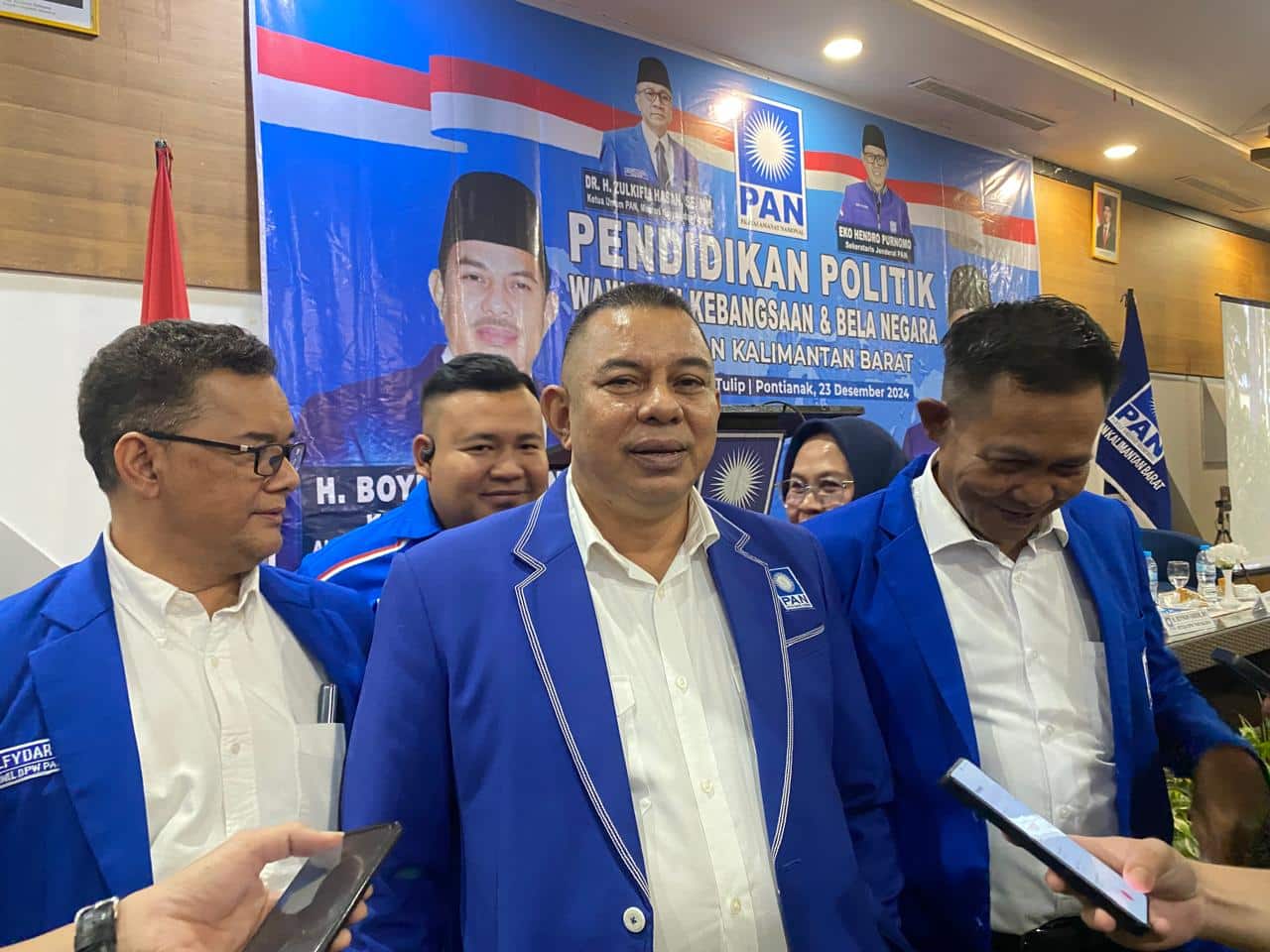 PAN Kalbar Gelar Pendidikan Politik, Ajak Kader Perkuat Wawasan Kebangsaan dan Bela Negara