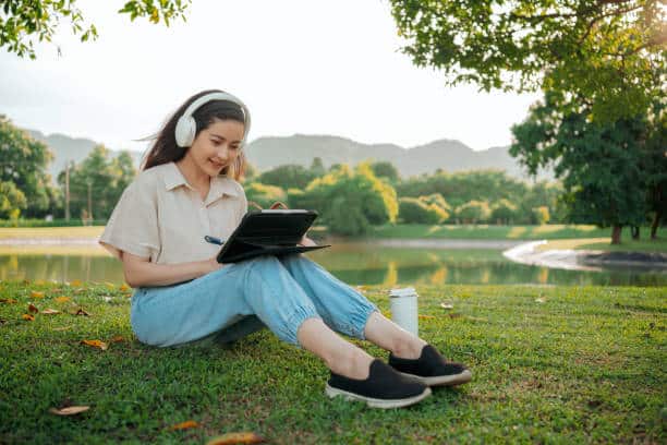 Gen Z Semakin Sering Menyalakan Fitur "Do Not Disturb" di Ponsel, Apa Alasannya?