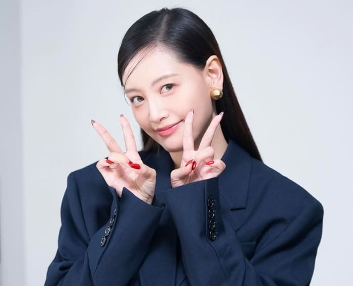 Mengejutkan! Kim Jae Kyung Rainbow Tiba-tiba Umumkan Sudah Menikah dengan Nonselebrita