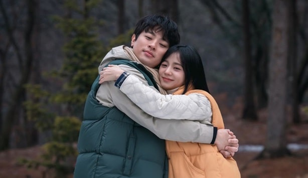 Dibintangi Jisoo BLACKPINK dan Park Jeong Min, Berikut Sinopsis Serial Newtopia