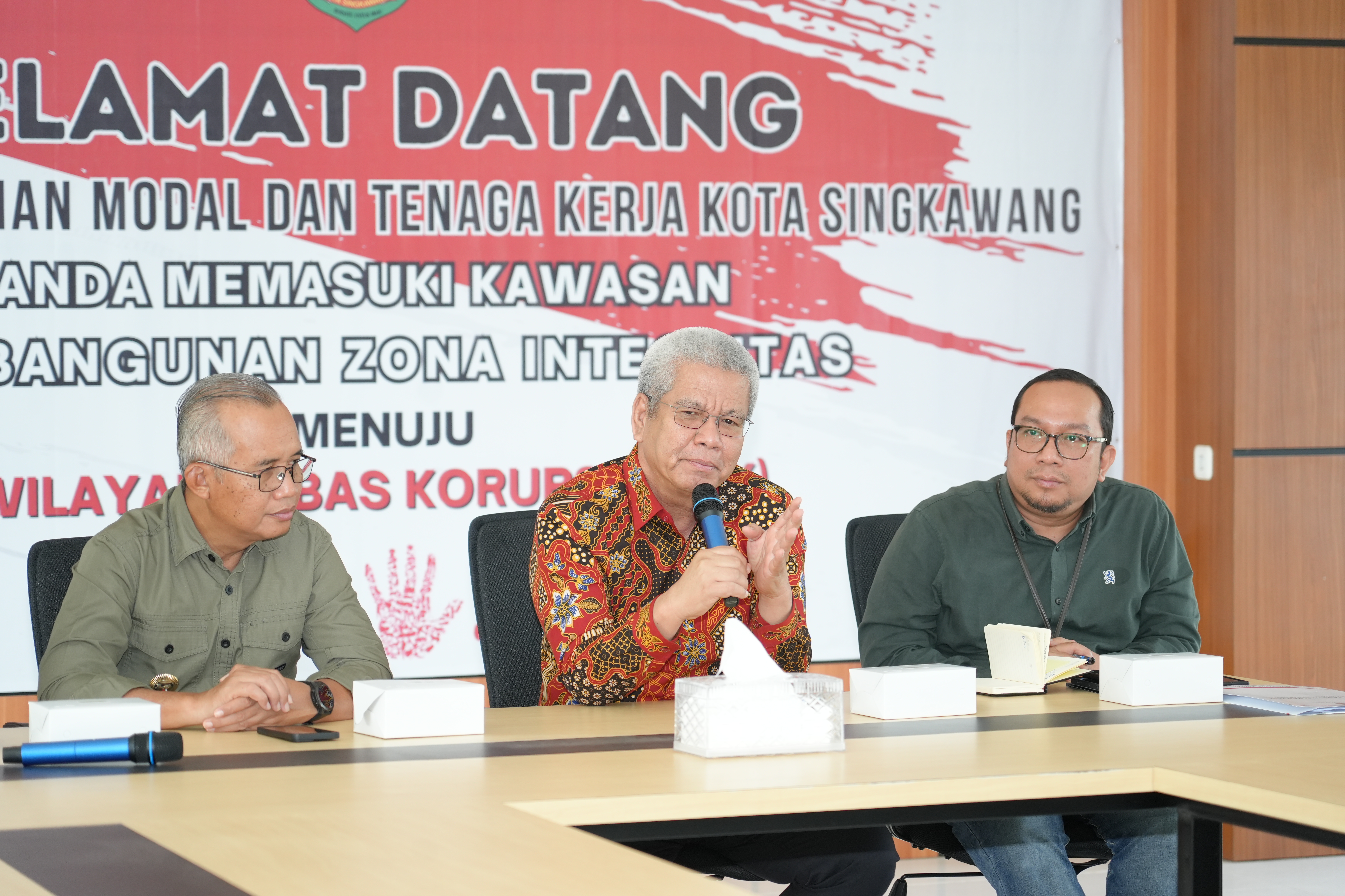 Tingkatkan Pertumbuhan Ekonomi dan Buka Lapangan Kerja, Pemprov Kalbar Dorong Percepatan Perizinan Usaha