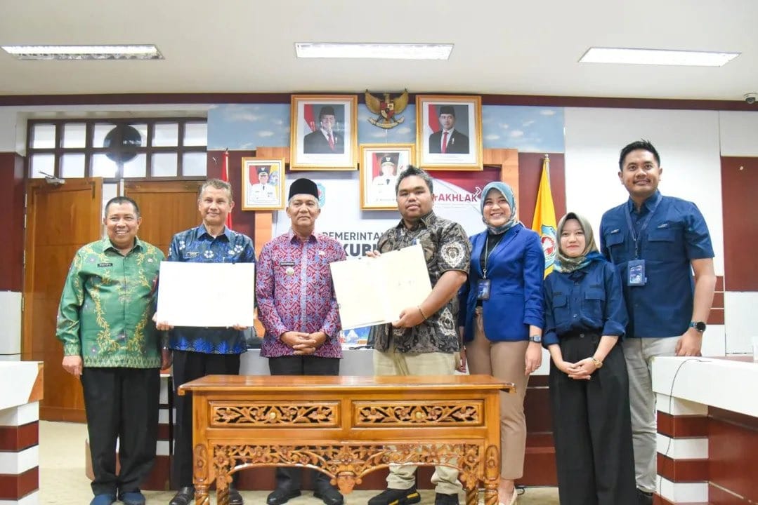 Optimalkan PAD Pajak dan Retribusi, Pemkab Kubu Raya dan Bank Mandiri Teken PKS