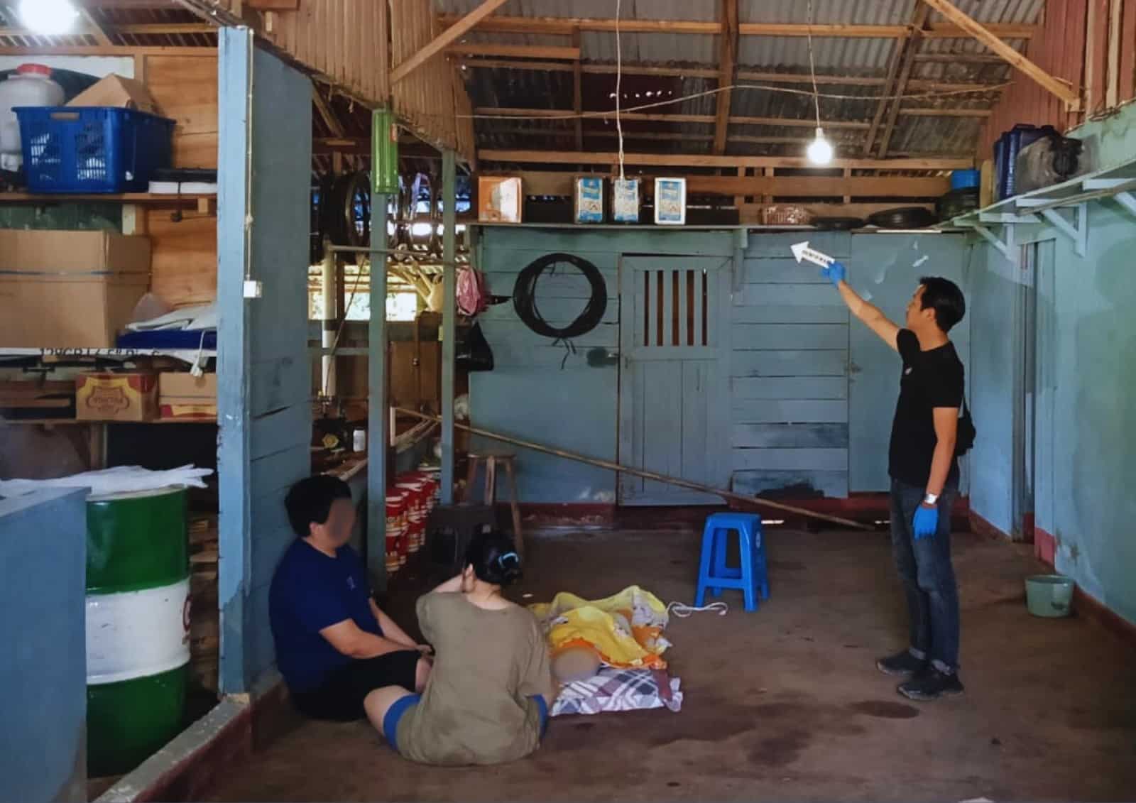 Pria Paruh Baya Ditemukan Tewas Tergantung di Garasi, Tinggalkan Sepucuk Surat yang Kini Jadi Petunjuk Polisi