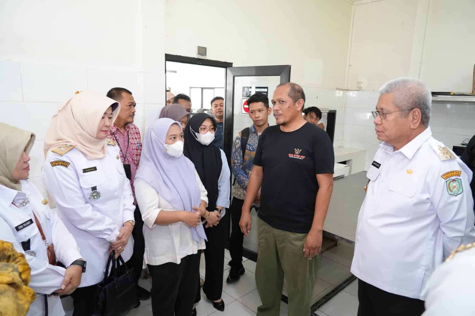 Tinjau Kesiapan Dapur SPPG di Pontianak, Harisson: Harus Enak dan Bergizi