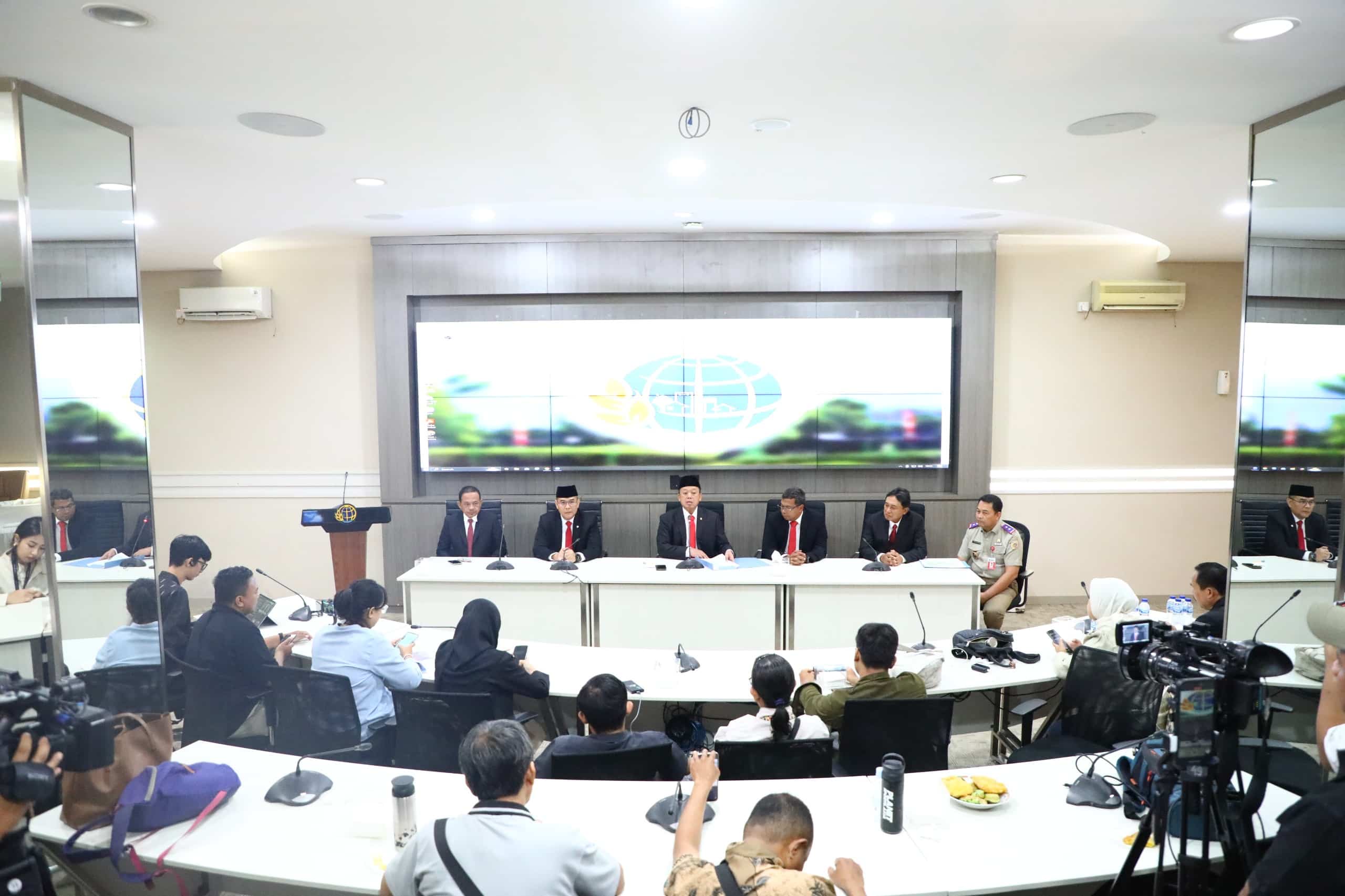 Kementerian ATR/BPN Investigasi Polemik Sertifikat HGB di Lokasi Pagar Laut