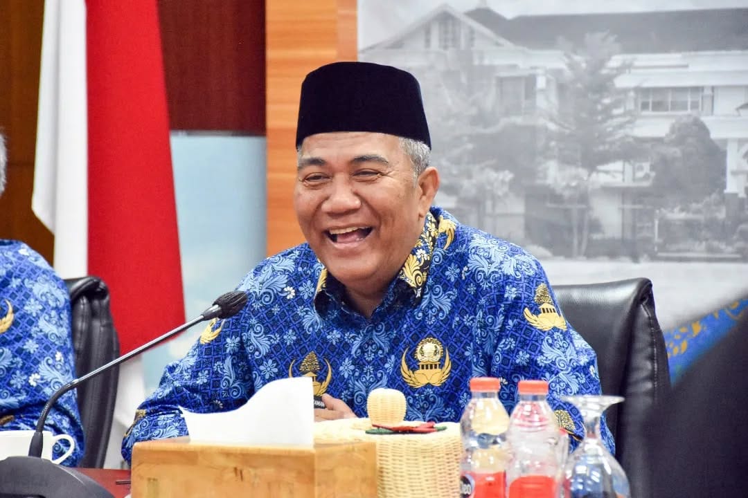 Pj Bupati Kamaruzaman Pimpin Diskusi Pagi, Bahas Isu-isu Aktual