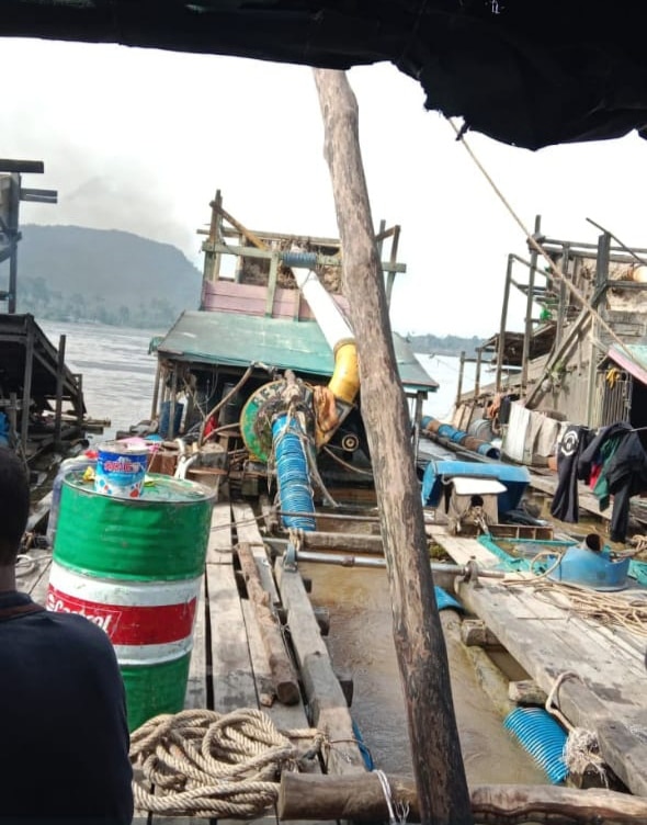 Aktivitas PETI di Sungai Kapuas Sanggau Semakin Menjadi-jadi, Warga Minta Aparat Bekerja Sesuai Sumpah