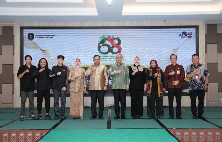 Pemprov Gelar Lomba Paduan Suara dan Mars Hymne Kalbar