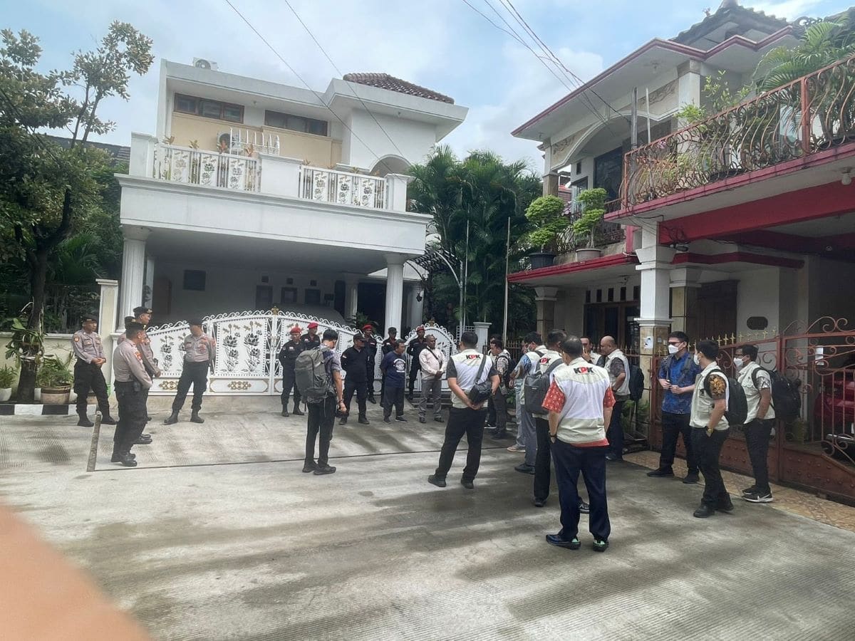 KPK Geledah Rumah Hasto Kristiyanto, Diduga Terkait Suap dan Obstruction of Justice