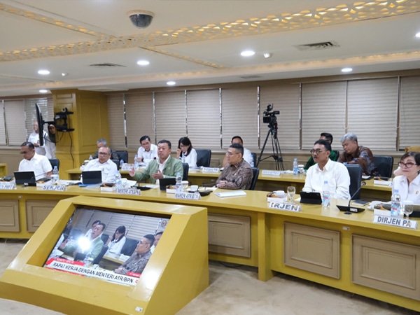 Bertemu Komite I DPD RI, Menteri Nusron: Kepastian Hukum Tanah Ulayat adalah Hak Masyarakat Adat