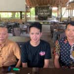 { \Illuminate\Support\Str::words($kategorix->post_title, 30, '') }}