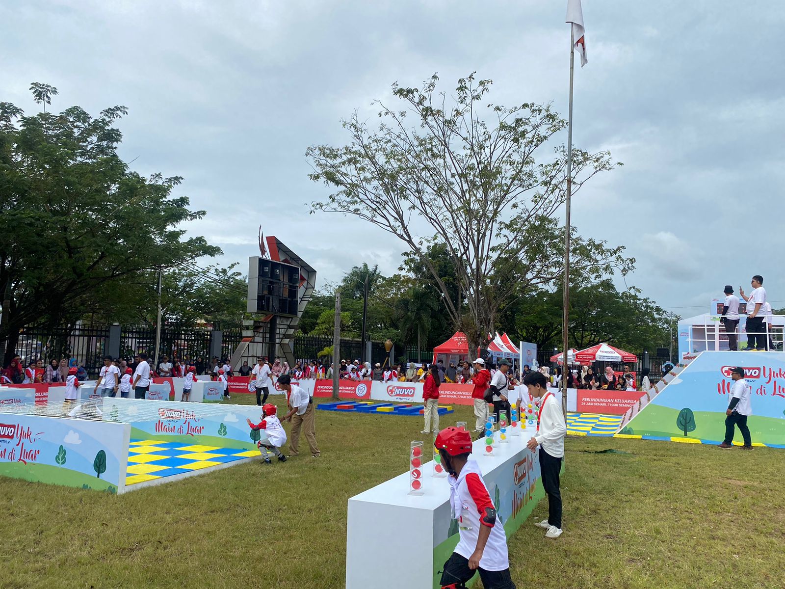 NUVO Ajak Anak Pontianak Bermain di Luar, Dukung Tumbuh Kembang dan Kebersihan Sejak Dini