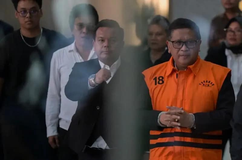 KPK Tahan Sekjen PDIP Hasto Kristiyanto