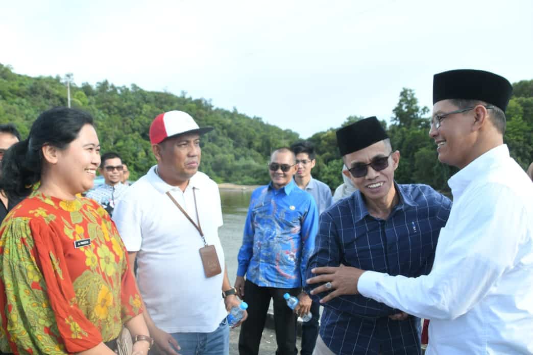 Kedatangan Wakil Bupati Kayong Utara Amru Chanwari Disambut Hangat Usai Dilantik