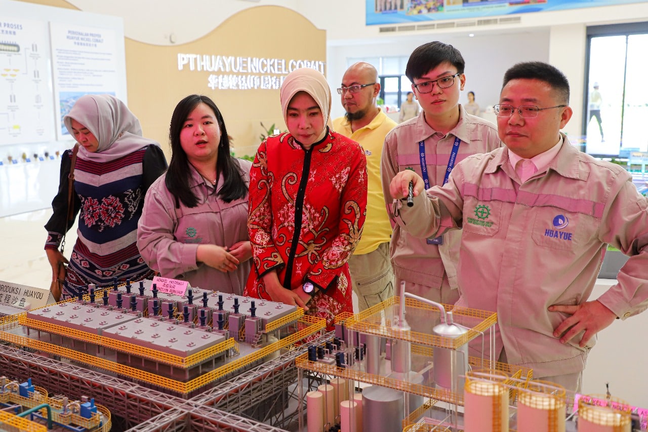 Disdikbud Kalbar Jalin Kerja Sama dengan Huayue Indonesia dan PT Huayue Nickel Cobalt