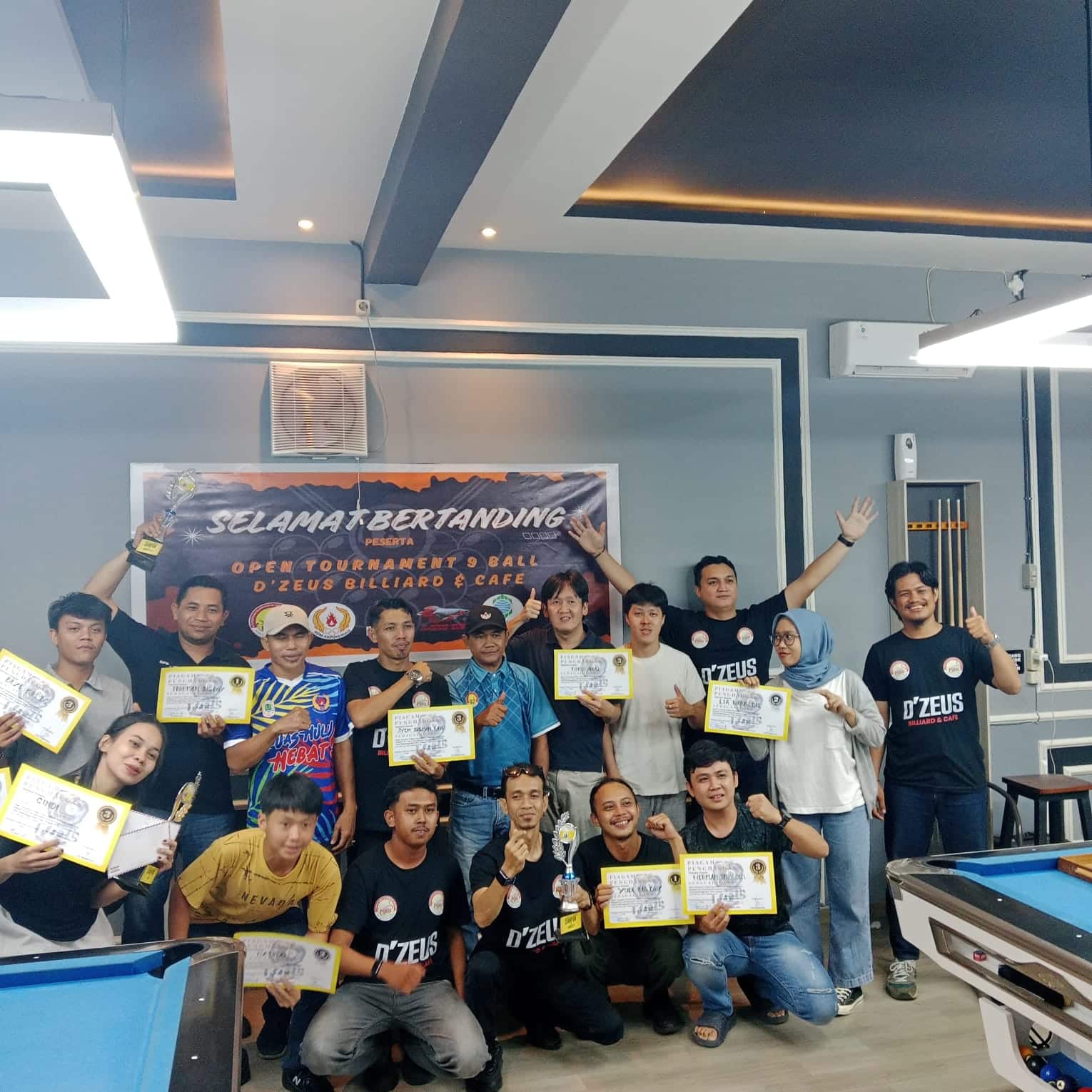 Final Putri Kejuaraan Billiard 9 Ball se-Kapuas Hulu, Novi Tambunan Juara 1, Lia Sundari Runner Up