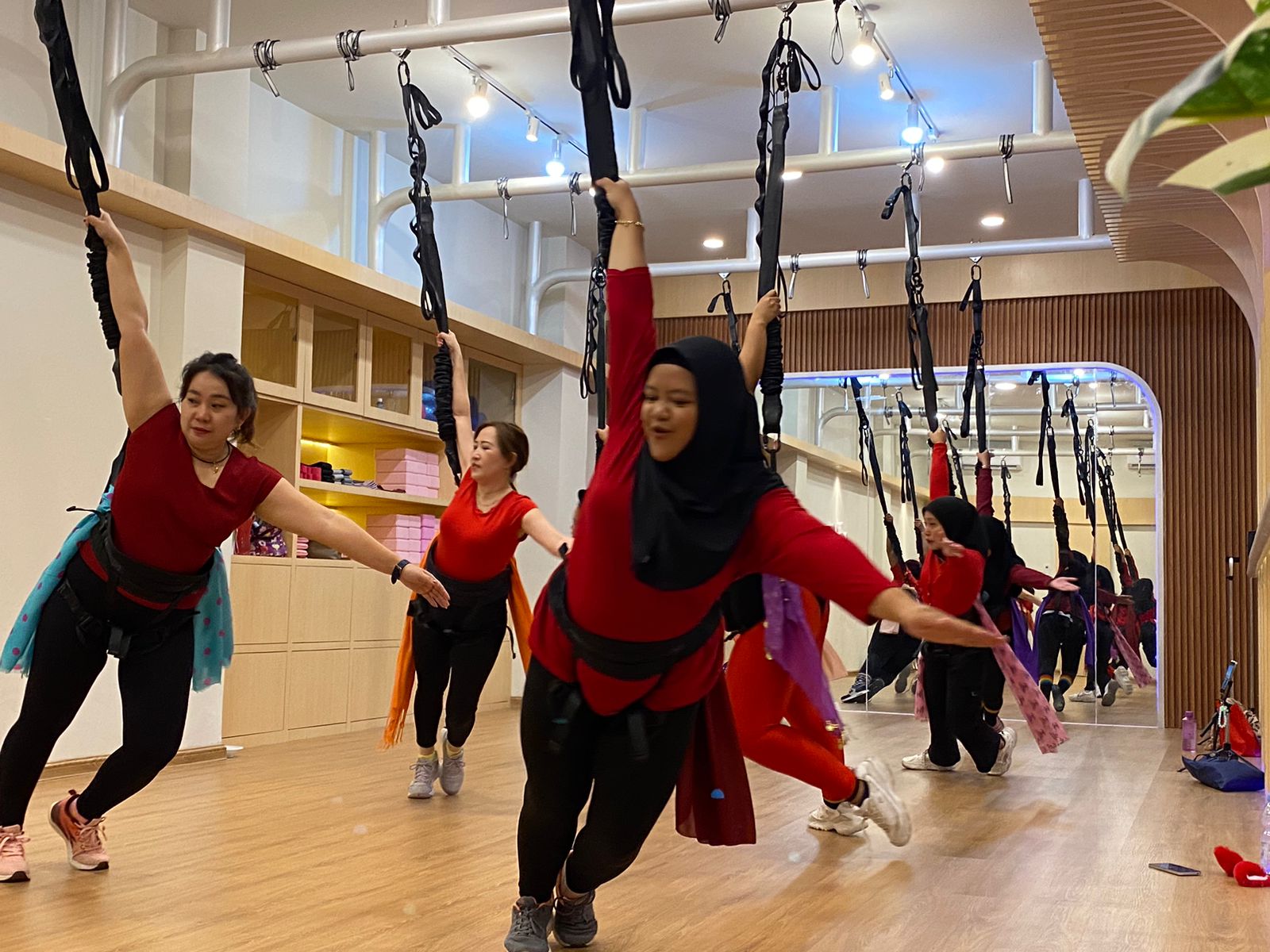 Bungee Fly, Olahraga Akrobatik dari AS Kini Bisa Dicoba di Pontianak