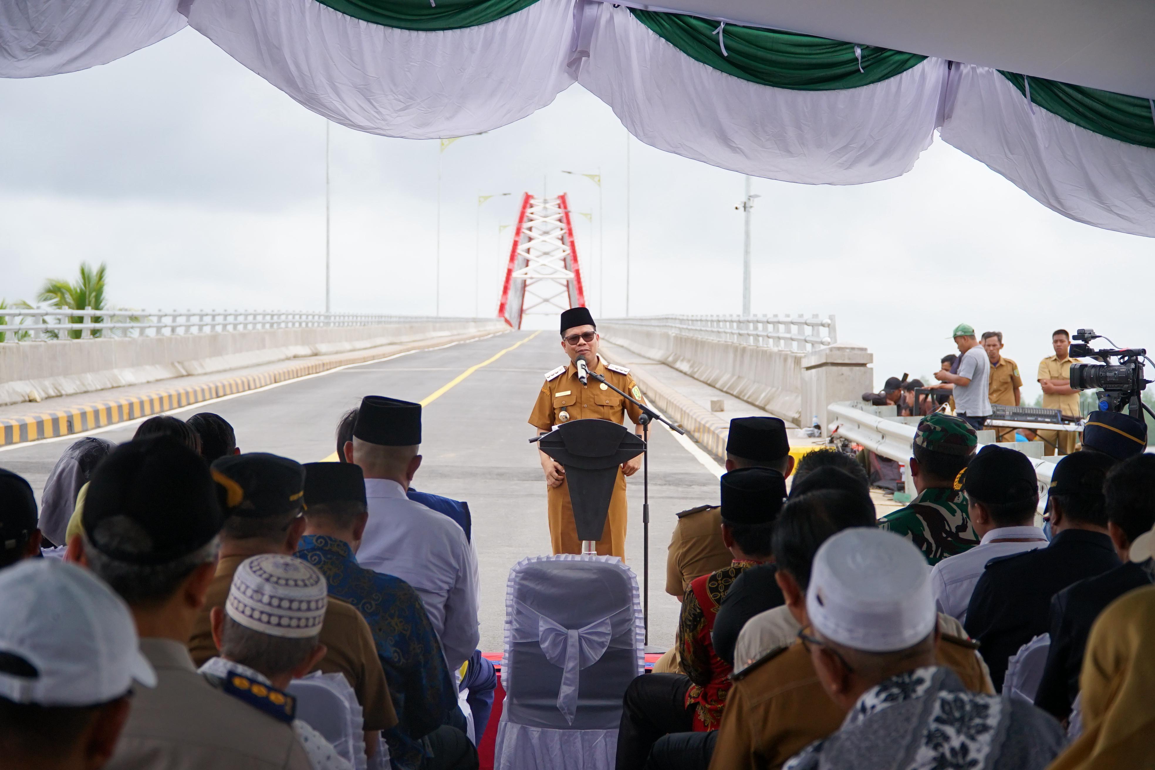 Sudah Izin Presiden, Pemkab Sambas Buka Jembatan Sungai Sambas Besar