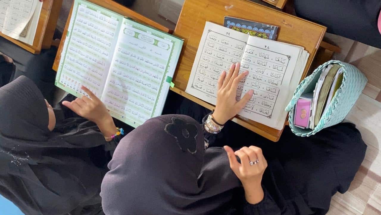 Mengaji Lewat Jemari Bersama Anak-anak Maktab Tuli As-Sami