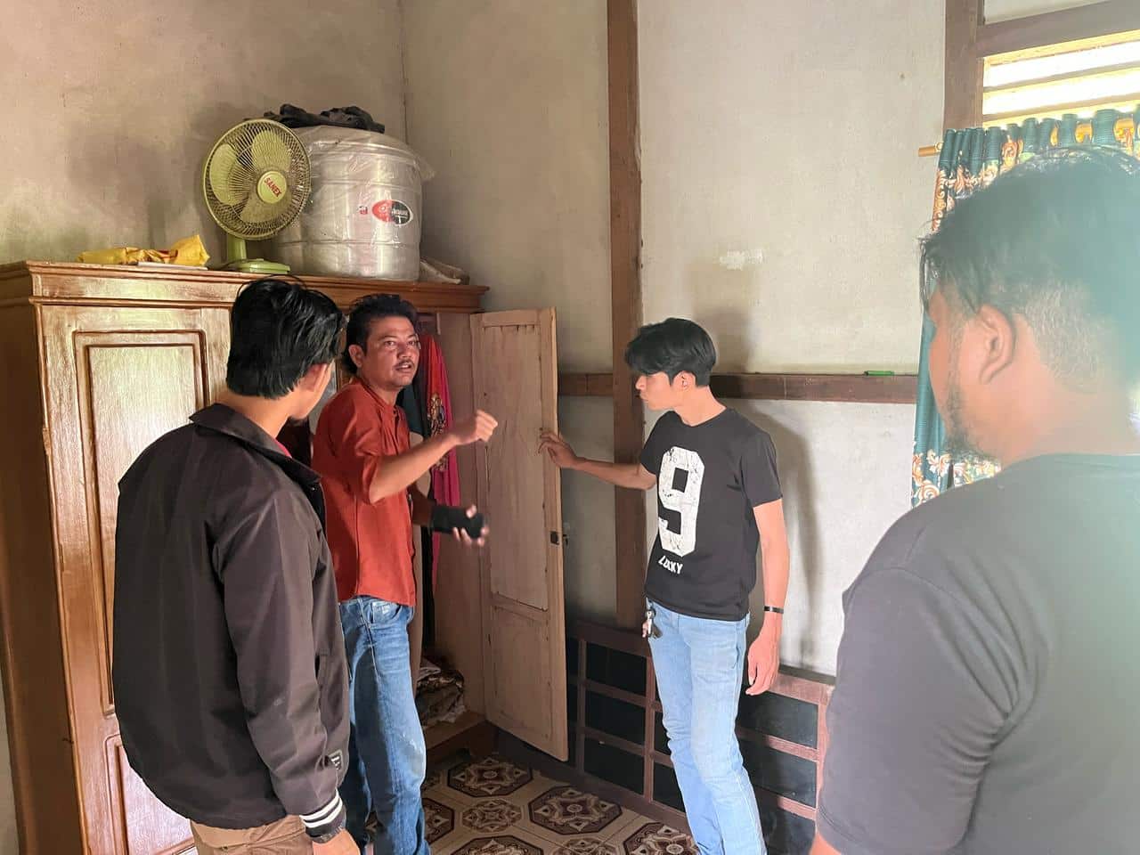 Perampok Bermobil Gasak Uang Tunai Warga Dusun Usaha Baru Kapuas Hulu