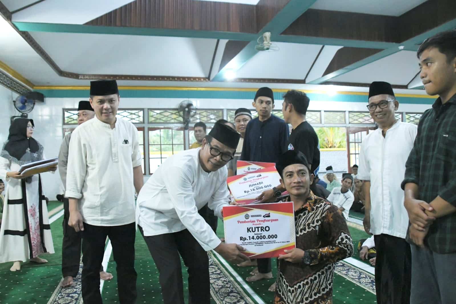 Wujud Pembinaan Pemkab Kayong Utara, Atlet Paralympic Terima Reward Rp 127 Juta