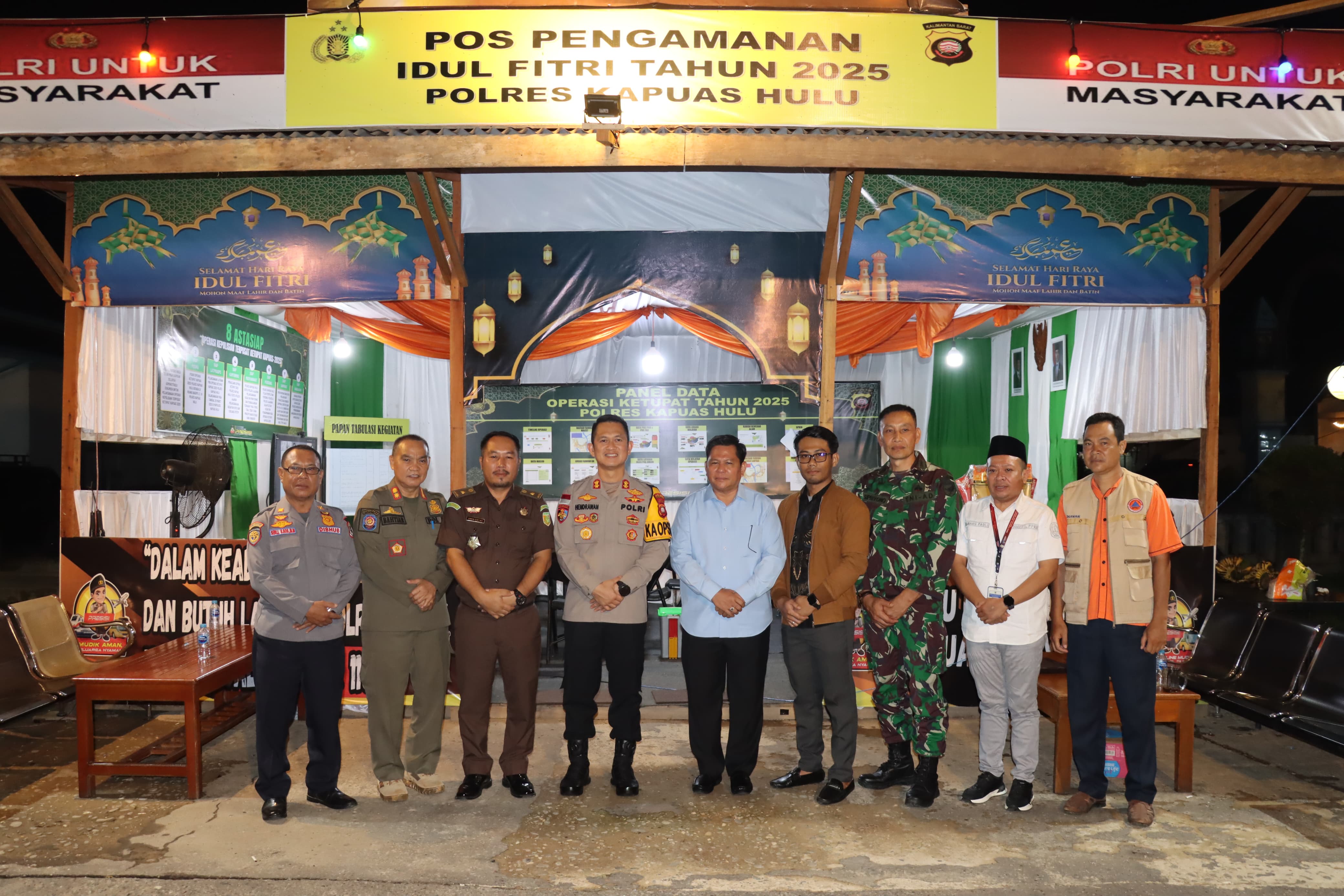 Pastikan Keamanan dan Kelancaran Malam Takbiran Idul Fitri 1446 H, Forkopimda Kapuas Hulu Tinjau Pos Pengamanan