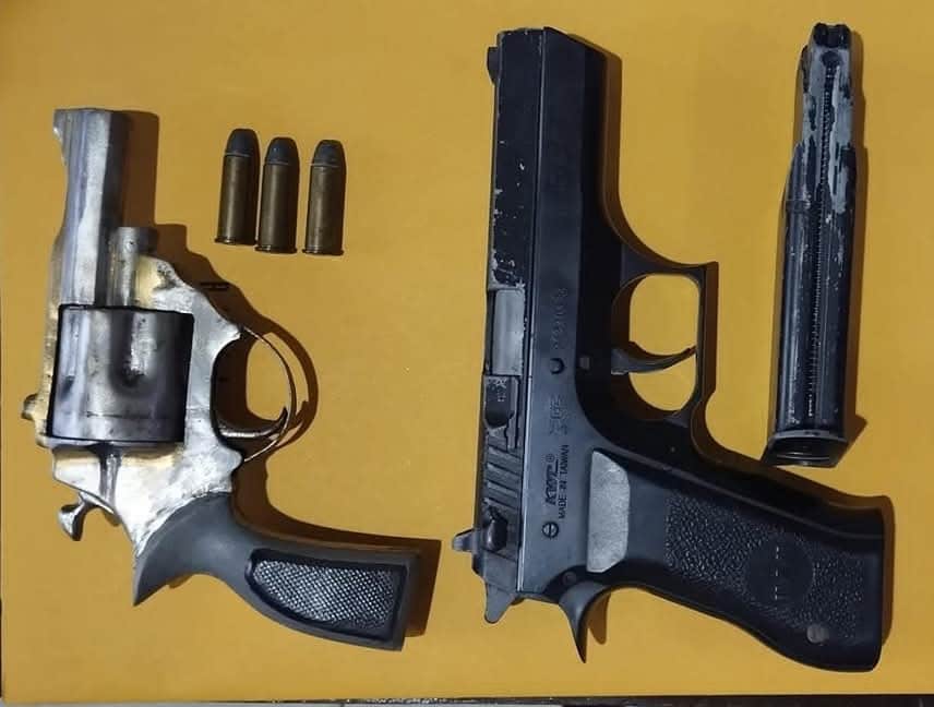 Polisi Ringkus Pengedar Narkoba di Tumbang Titi Ketapang, Sita Sabu dan 2 Pucuk Pistol Rakitan