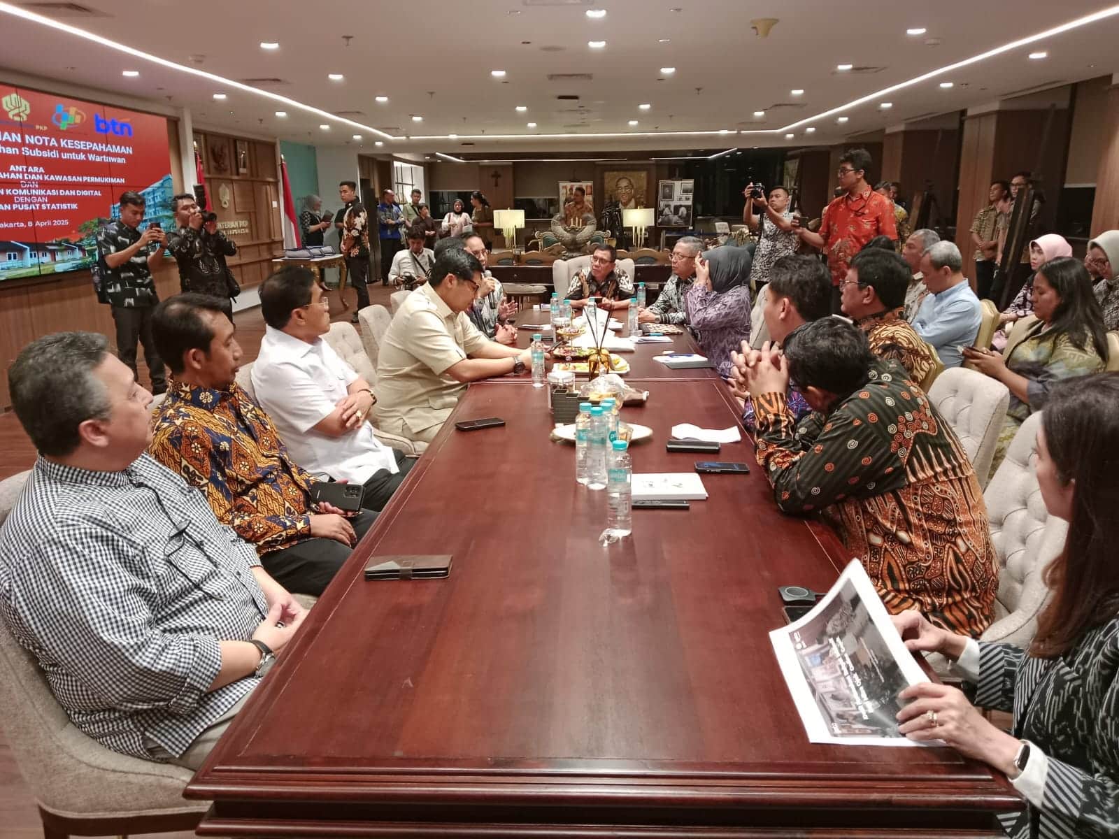 Ketum PWI Hendry Ch Bangun Apresiasi Program 1000 Rumah Subsidi untuk Wartawan