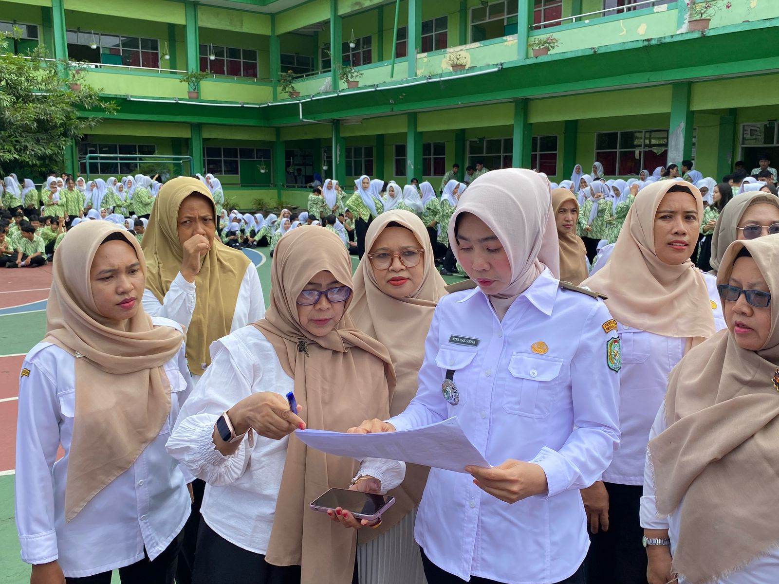 Pemprov Kalbar Rancang Pergub Penyaluran Bantuan Siswa SMA/SMK dan SLB Swasta