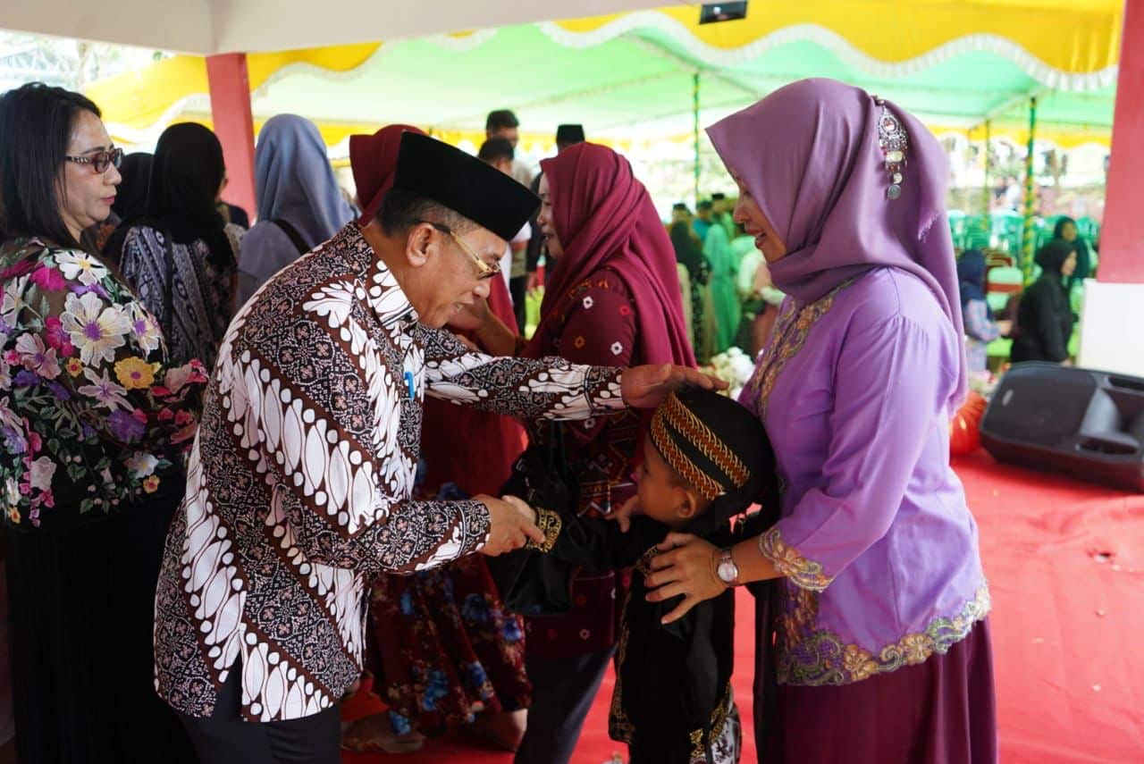 Wabup Kapuas Hulu: Halal Bihalal Wadah Pererat Silaturahmi dan Melupakan Segala Perbedaan