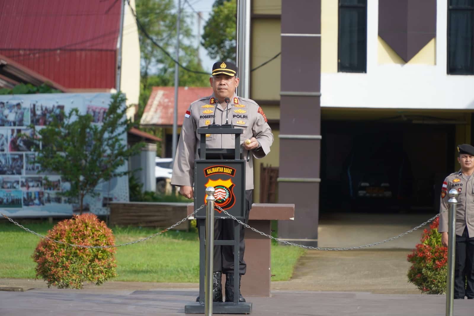 Pimpin Apel Perdana, Kapolres Kapuas Hulu Tekankan Disiplin, Profesionalisme dan Jaga nama Baik Polri