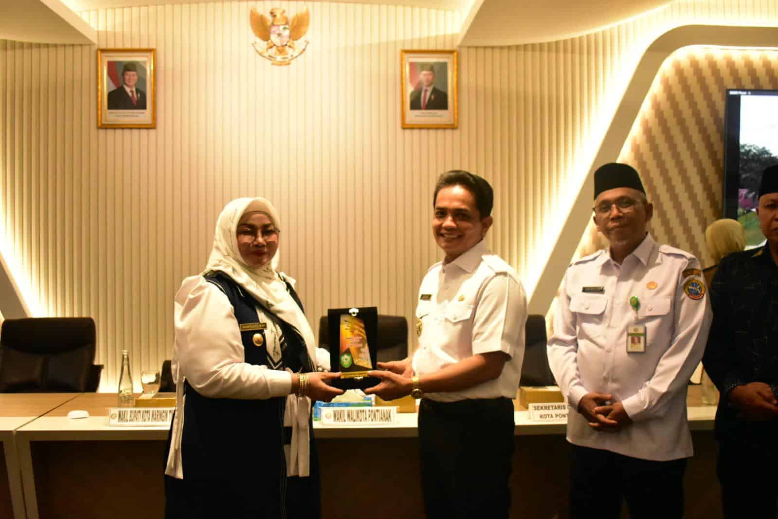 Kabupaten Kotawaringin Timur Studi Tiru di Pontianak