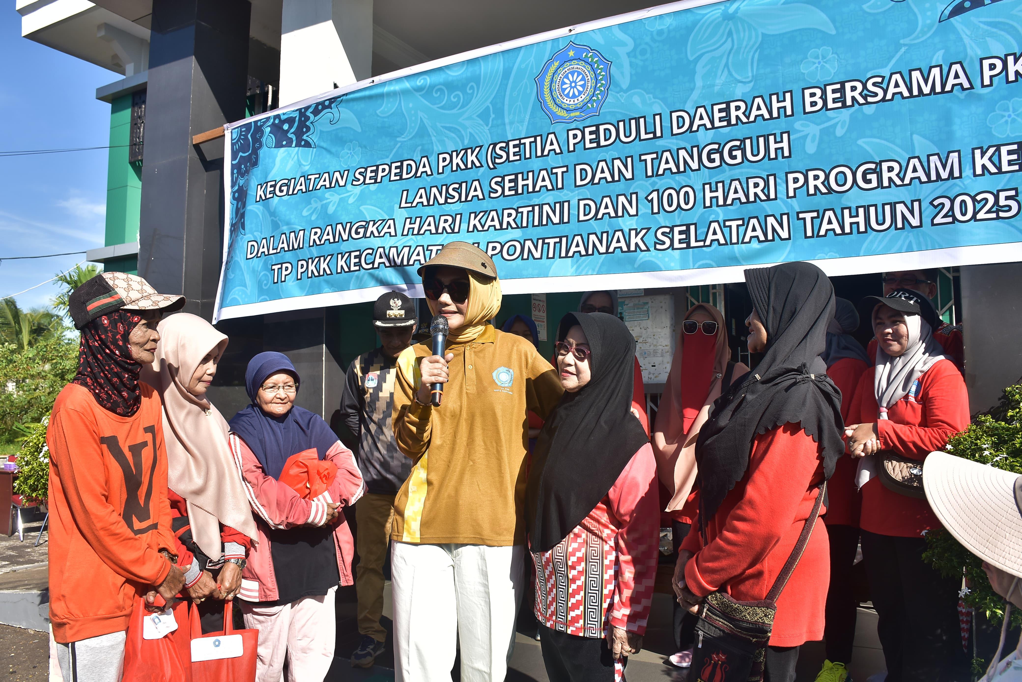 Inovasi “Sepeda” PKK Pontianak, Wujudkan Lansia Produktif dan Tangguh