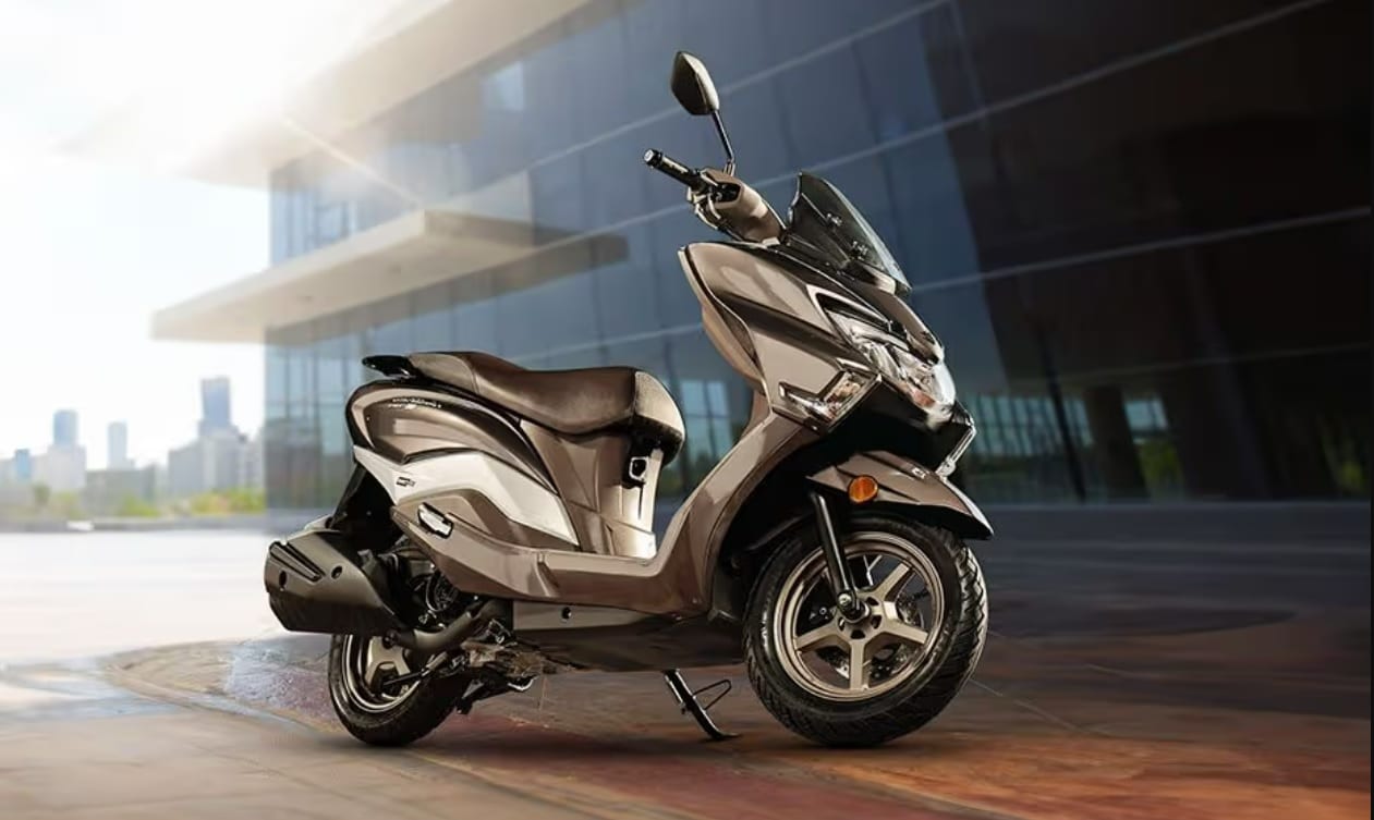 Suzuki Burgman Street 125EX: Skutik Premium untuk Gaya Hidup Modern