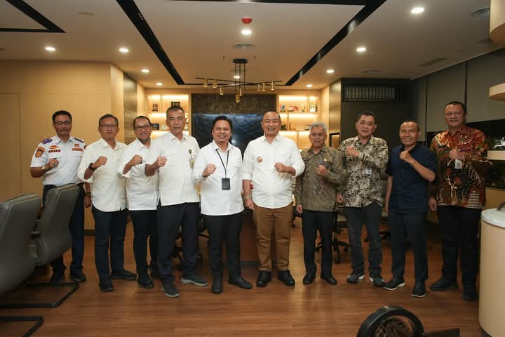 Komitmen Benahi Jalan, Bupati Ketapang Turun Tangan Audiensi dengan Dirjend Bina Marga Kementerian PUPR RI