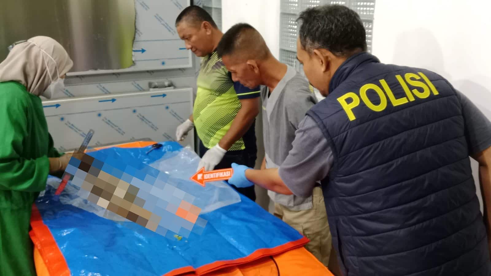 Mayat Bayi Perempuan Ditemukan Mengapung di Sungai Pawan, Polisi Telusuri Dugaan Kriminal