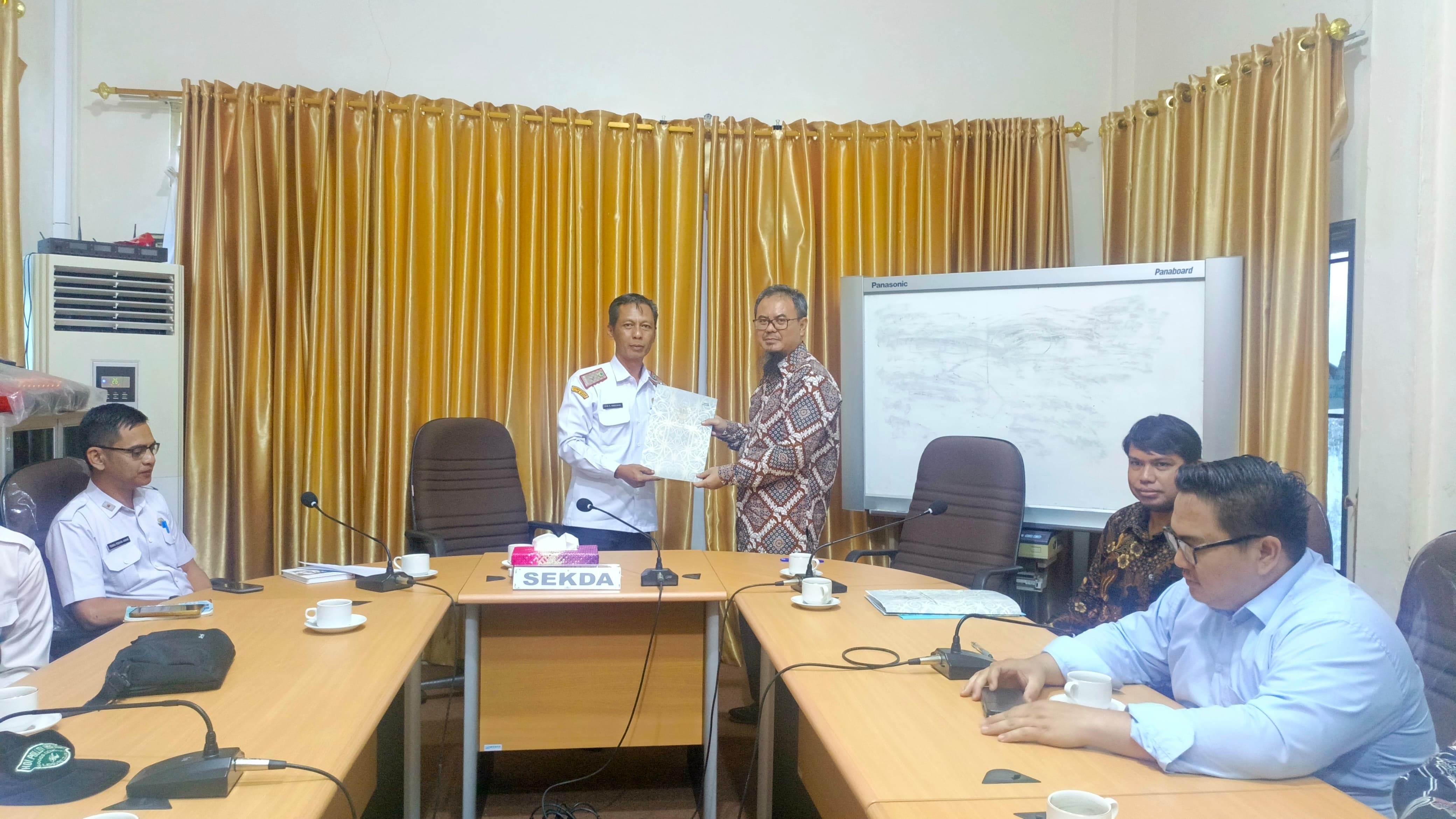 Pemkab Kayong Utara Terima Exit Meeting BPK, Komitmen Perkuat Tata Kelola Keuangan