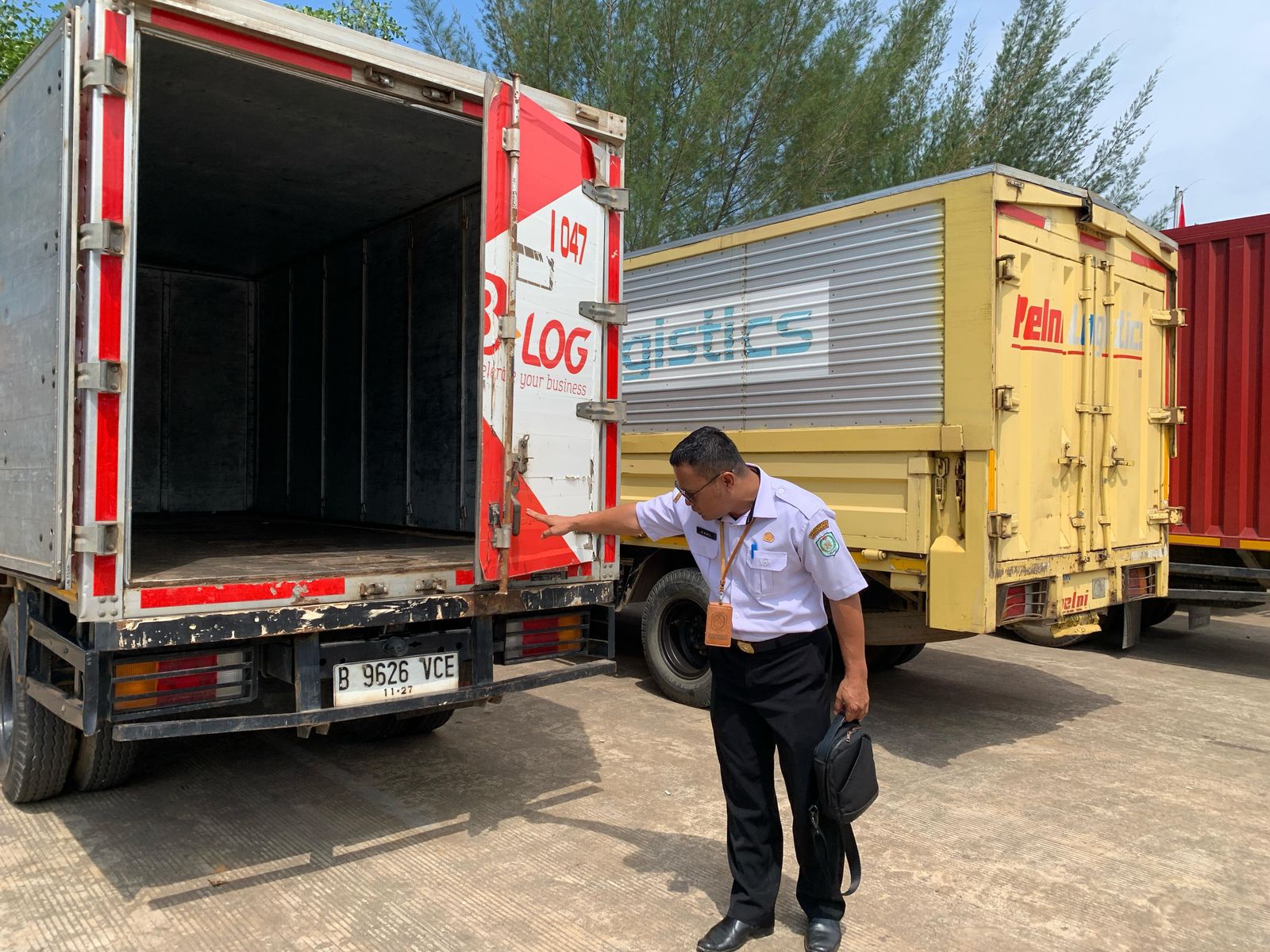 Ratusan Kendaraan Berpelat Luar Kalbar Terjaring Sidak Pemprov di Kubu Raya