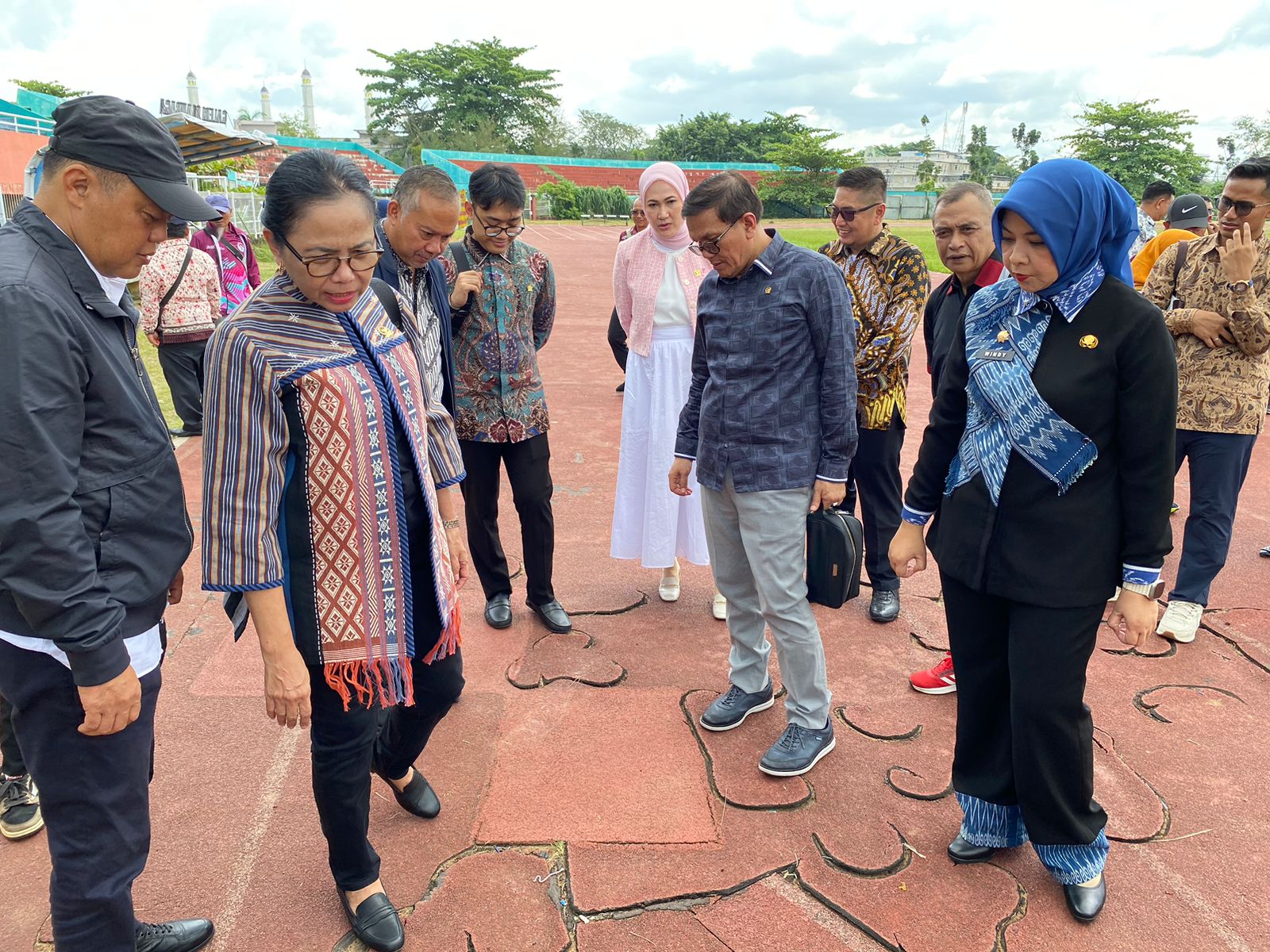 Pemprov Kalbar Usul Perbaikan Asrama Atlet PPLP dan Lintasan GOR SSA ke Kemenpora melalui Komisi X DPR RI