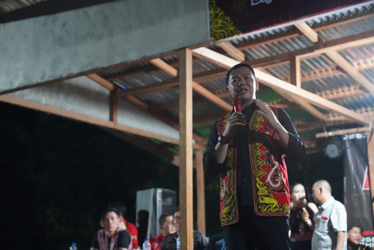 Bupati Fransiskus Ajak Warga Jaga Kerukunan dan Keamanan di Perayaan Gawai Dayak Ngihup Kenelang