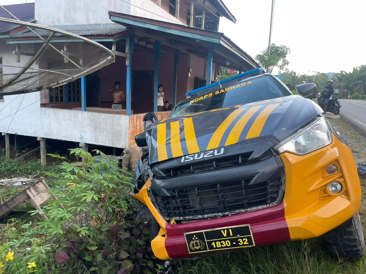 Mobil Ditsamapta Polda Kalbar Alami Kecelakaan di Seberu, Kapolres: Itu Alat TVC Untuk Polres Kapuas Hulu