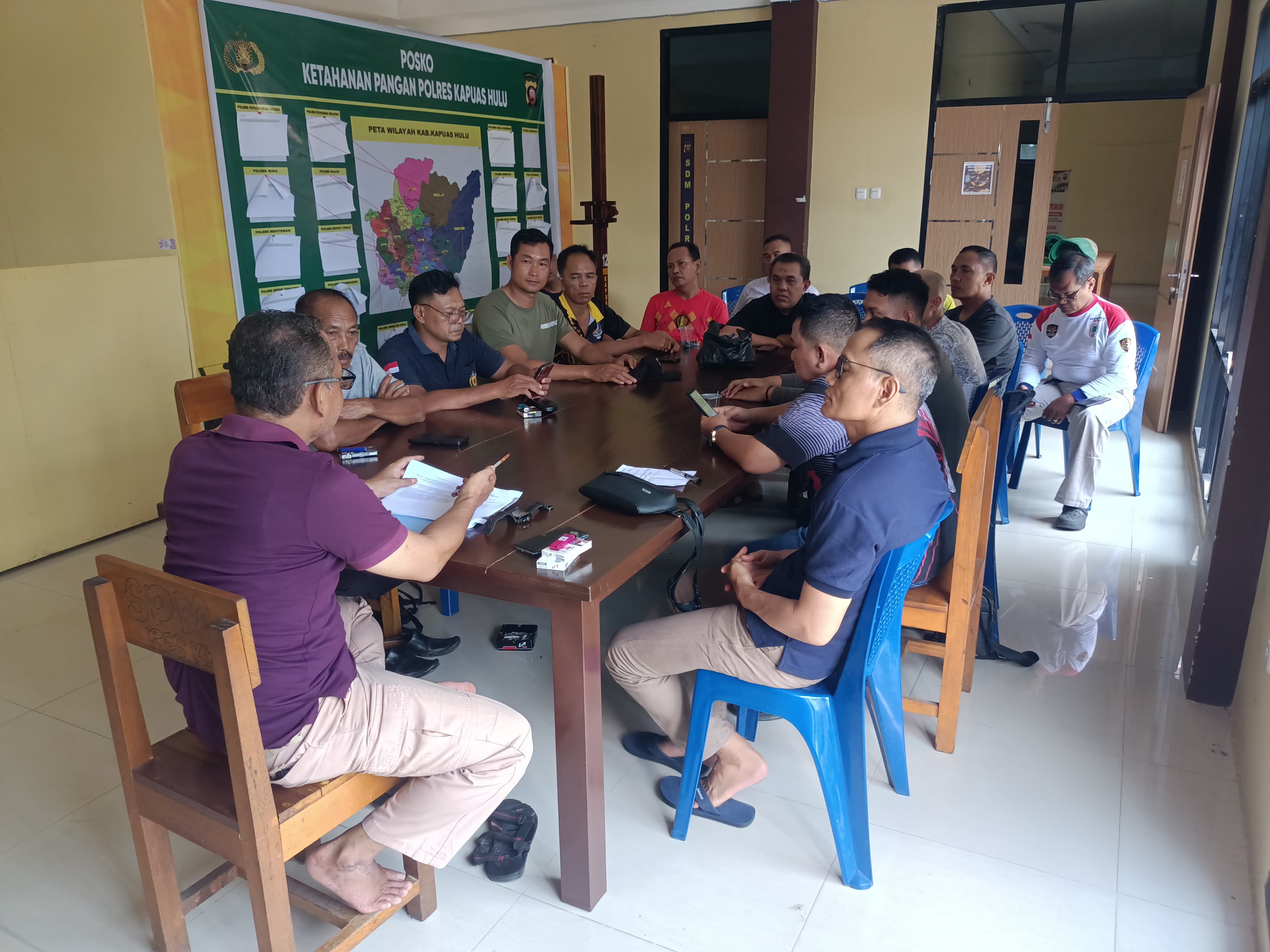 Polres Kapuas Hulu Gelar Rapat Kerja Pemanfaatan Lahan Produktif Jagung Menjelang Kuartal III Tahun 2025