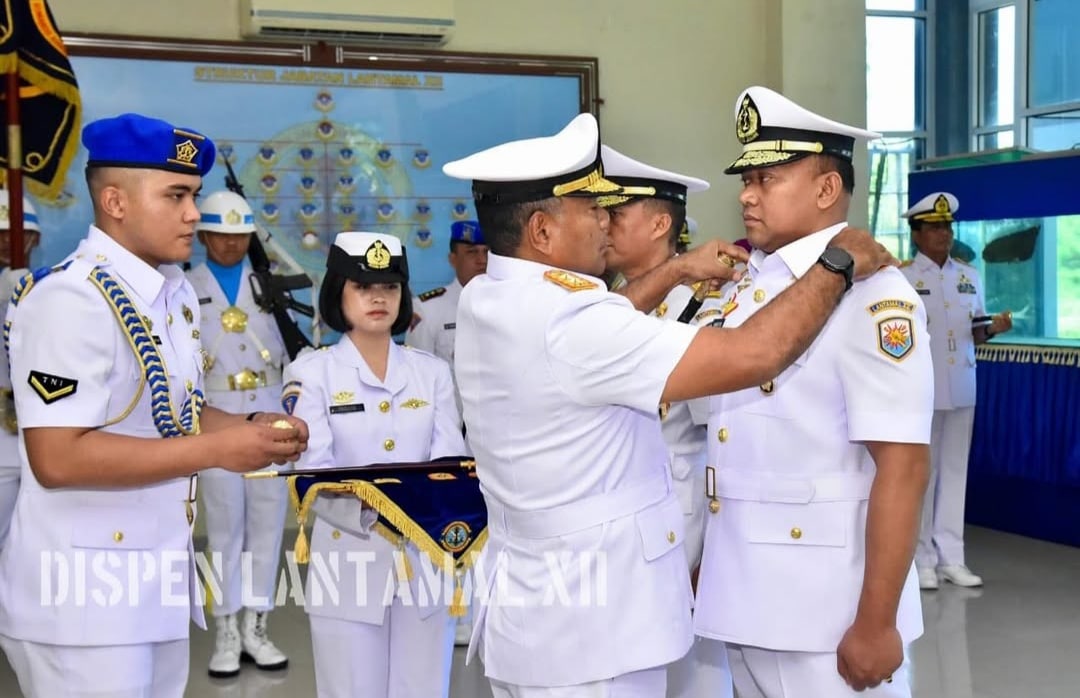 Laksamana Pertama TNI Hariyo Poernomo Resmi Jabat Danlantamal XII, Sertijab Dilaksanakan di Mempawah