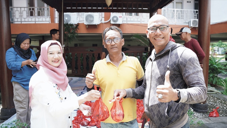 Kanwil BPN Kalbar Salurkan Daging Kurban, Wujud Kepedulian Sosial di Momen Iduladha