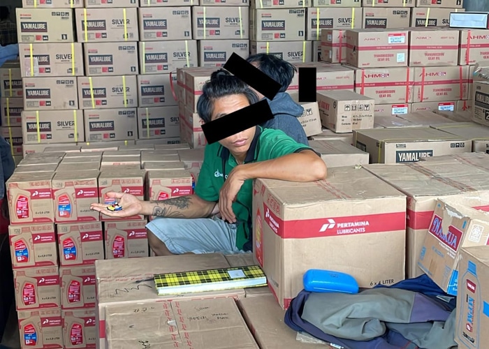 Oli Palsu Bertumpuk di Kubu Raya, Tim Gabungan Temukan Kemasan Pertamina, Yamalube, AHM