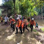 { \Illuminate\Support\Str::words($kategorix->post_title, 30, '') }}