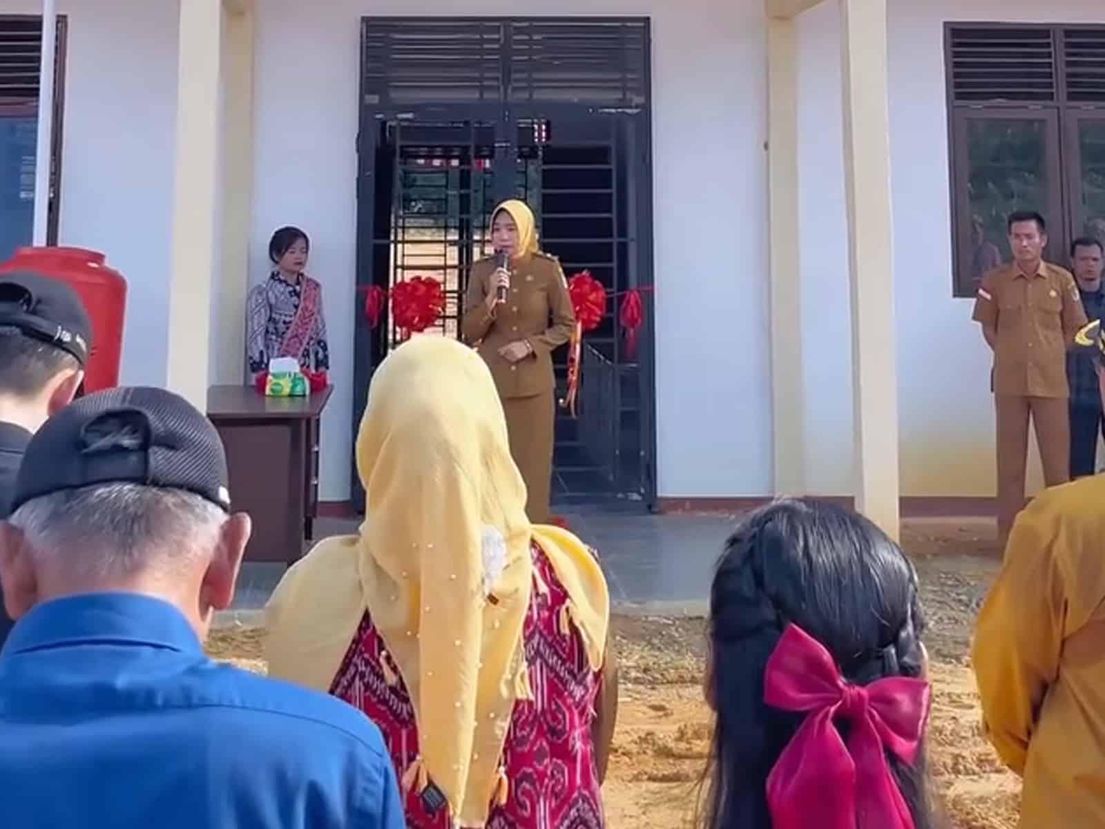 Disdikbud Kalbar Resmikan Gedung Baru SMAN 2 Ketungau Hulu, Wujudkan Akses Pendidikan Hingga Perbatasan