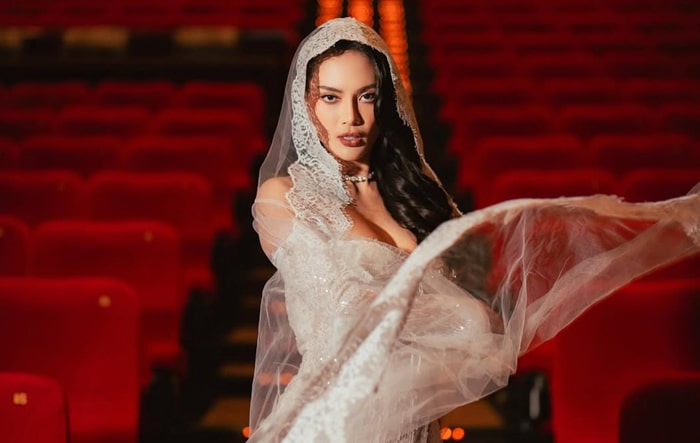 Erika Carlina Umumkan Hamil 9 Bulan di Luar Nikah, Profilnya Langsung Diserbu Netizen