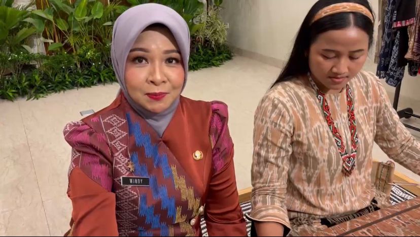 Disporapar Kalbar Ajak Pemuda Majukan Wastra dan Ekraf Daerah