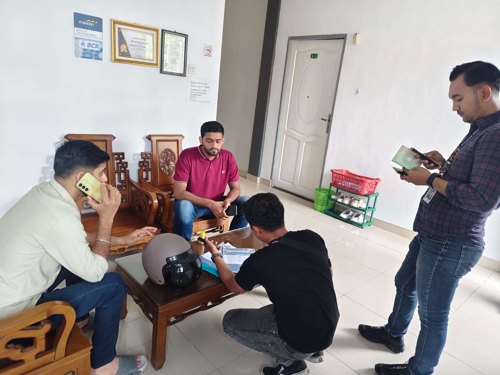 Dua WNA Pakistan Dideportasi, Ngaku Sebagai Investor di Pontianak